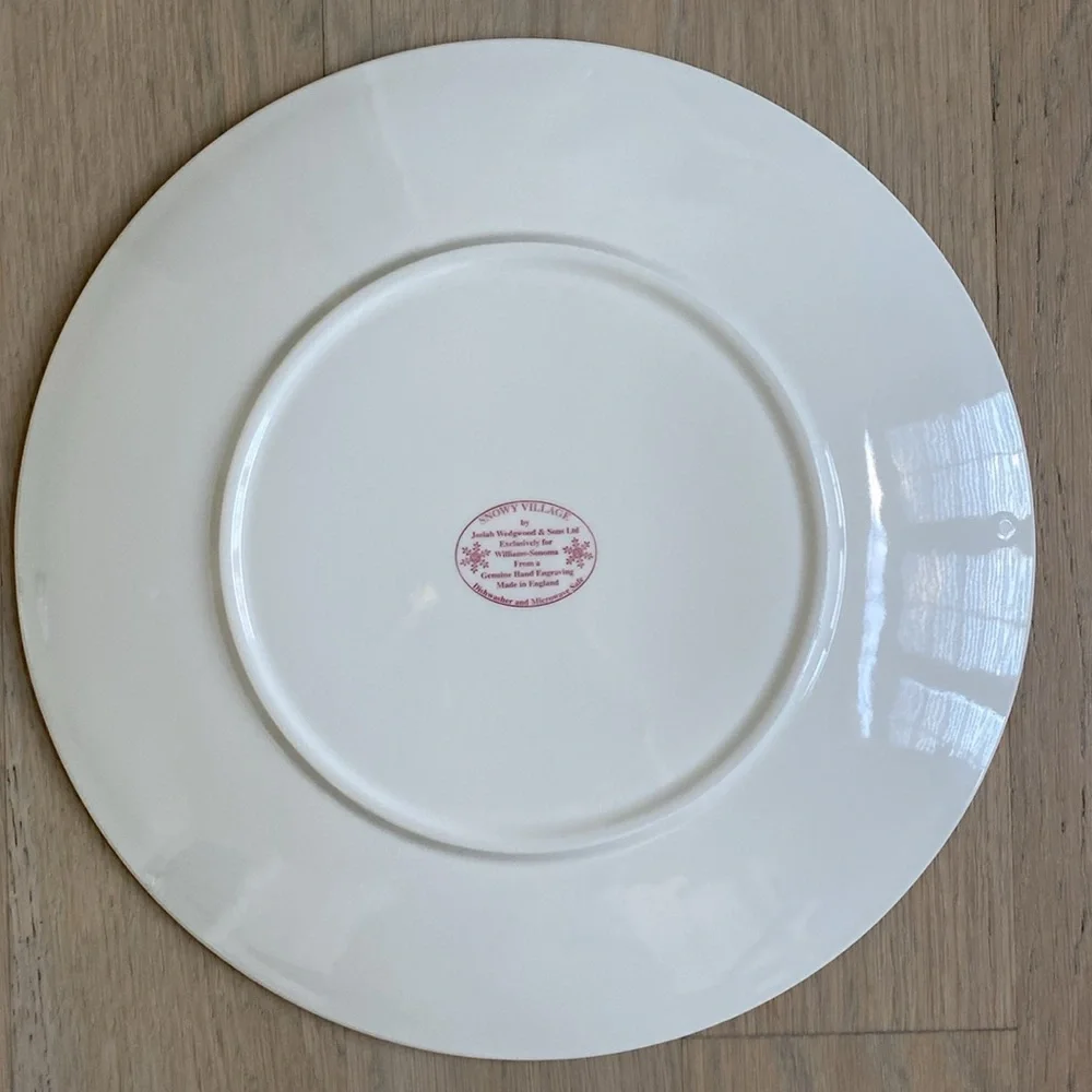 Snowy Village Cake Plate / Platter - Williams Sonoma